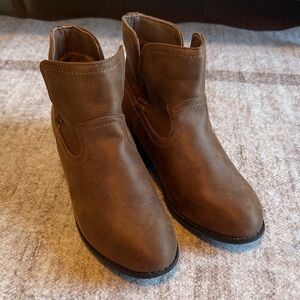 True Craft Brown Suede-Look Ankle Booties